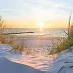 Strandhaus/stranddistel * Rostock